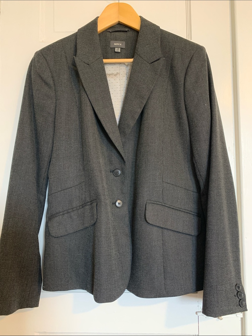 Mexx | Charcoal Grey Women's Tailored Blazer Size 42 EUC